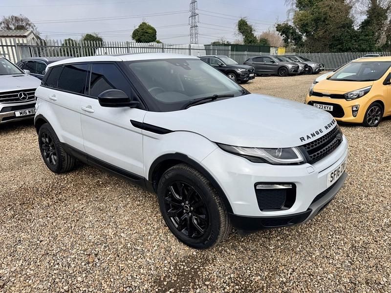 Used Land Rover Range Rover evoque SE 2016 White Estate