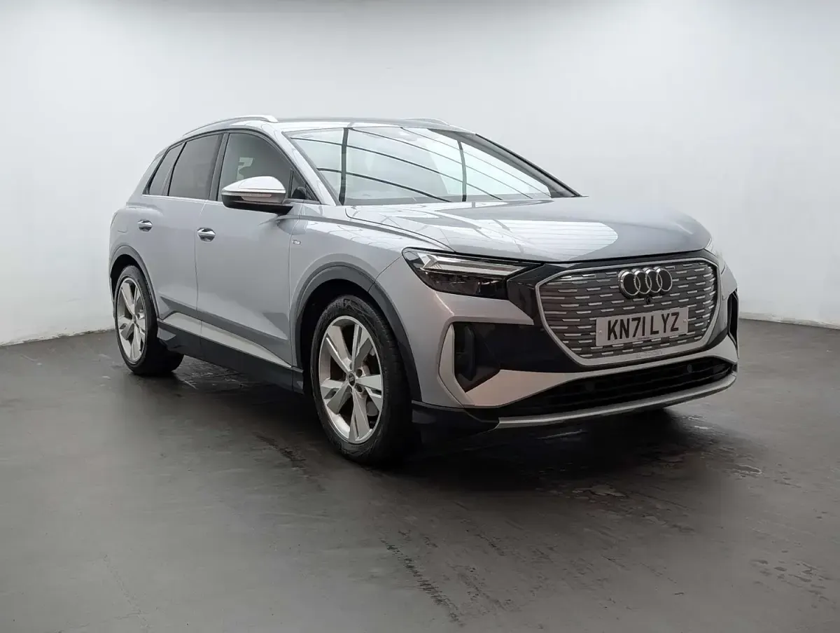 Used Audi Q4 e-tron S-Line 125 kW (170 HP) 2021 Silver SUV