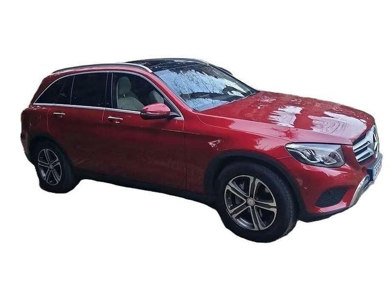 Used Mercedes GLC250 Premium 2016 Red Estate