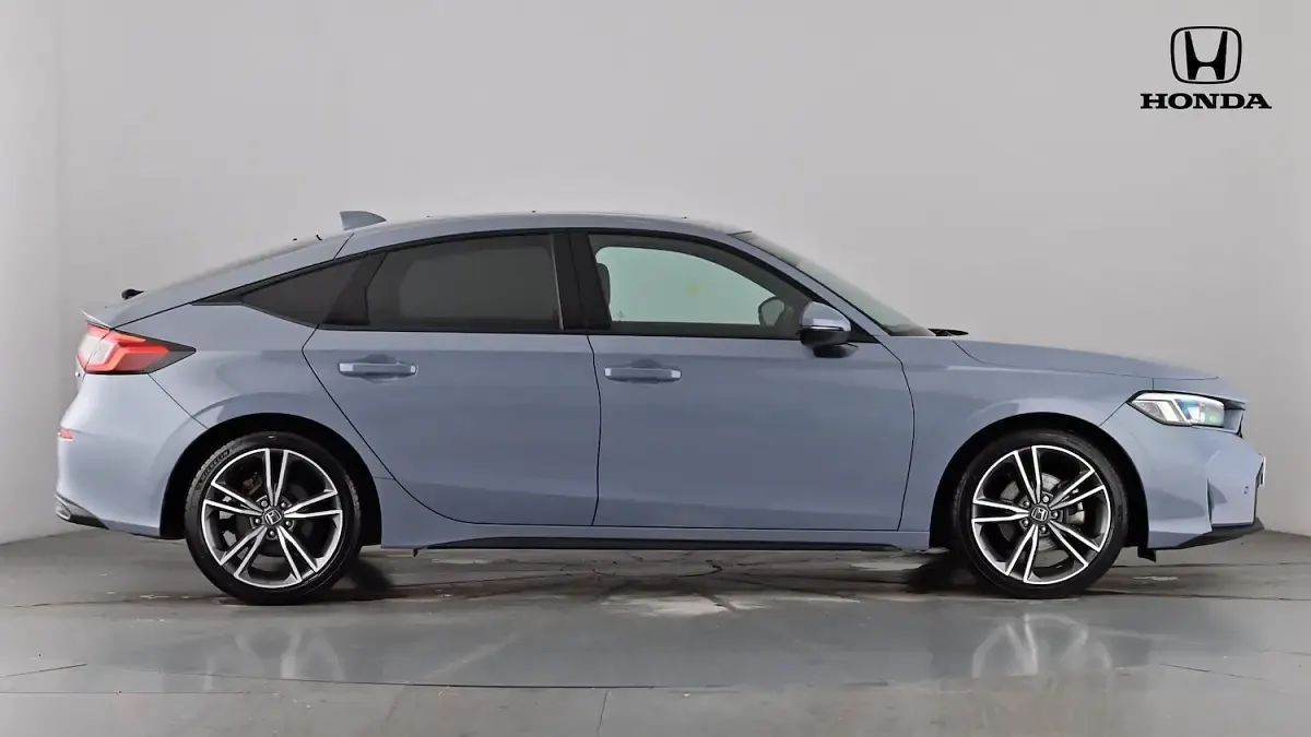 Used Honda Civic Advance 143 HP (105 kW) 2025 Grey Hatchback