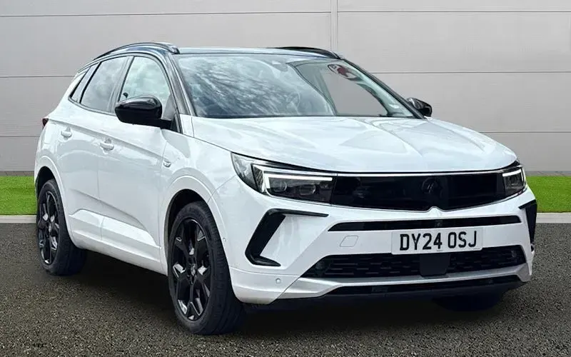 Used Vauxhall Grandland X Ultimate 131 HP (96 kW) 2024 SUV