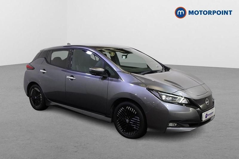 Grey Used 2022 Nissan Leaf Tekna Hatchback | £11,049 (A bit pricey) - Image 1/4