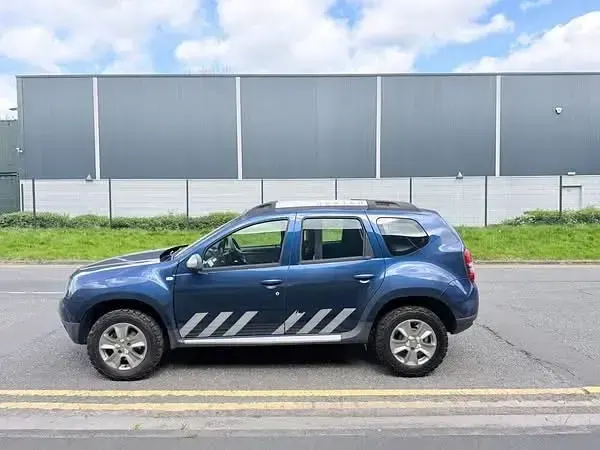 Used Dacia Duster Lauréate 2018 Blue SUV