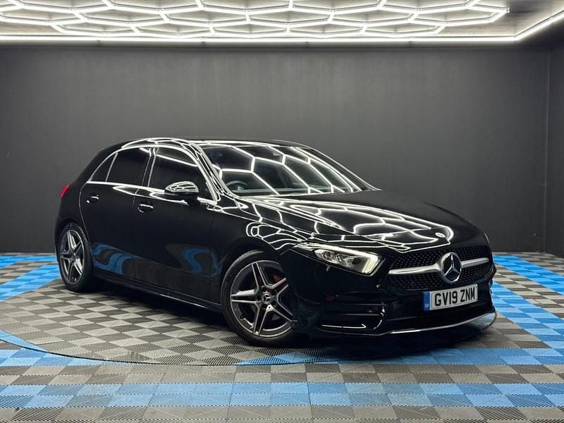 Black Used 2019 Mercedes A180 AMG line Hatchback | £12,290 (Good price) - Image 1/4