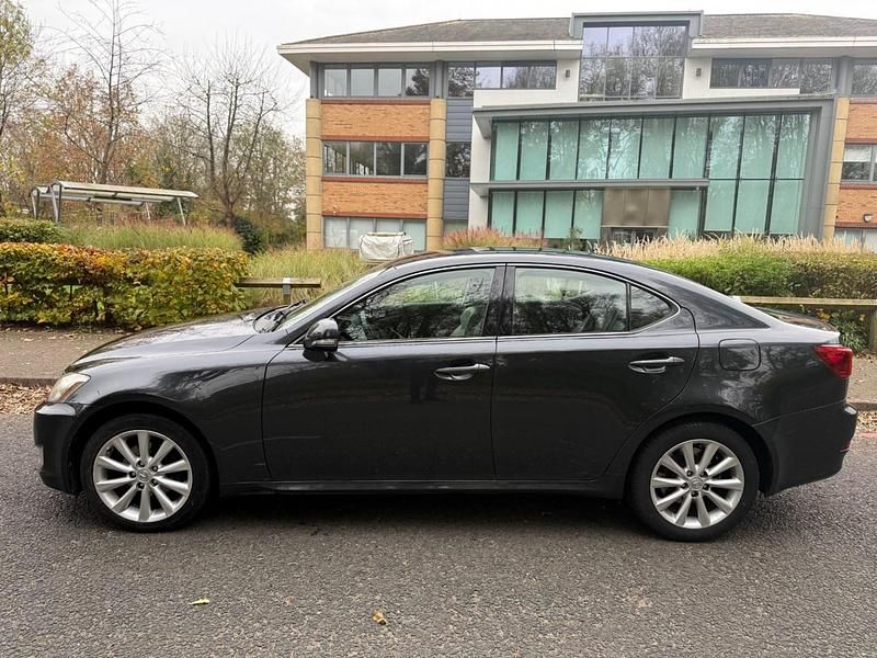 Used Lexus IS220d 2009 Metallic grey Sedan