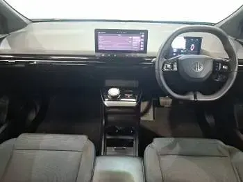 Used MG MG4 EV SE 125 kW (170 HP) 2023 Blue Hatchback