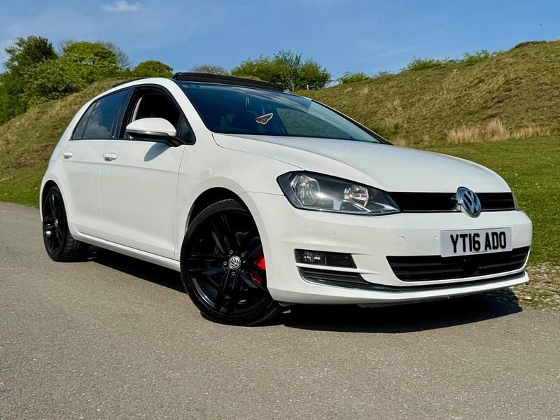 White Used 2016 VW Golf VII GT Hatchback | £6,979 (A bit pricey) - Image 1/4