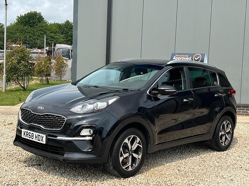 Black Used 2018 Kia Sportage 2 SUV | £10,399 (Fair price) - Image 1/4