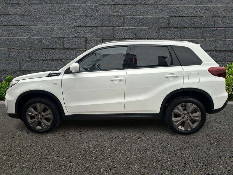 Used Suzuki Vitara SZ-T 129 HP (94 kW) 2022 White SUV