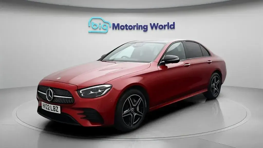 Used Mercedes E300 AMG line 306 HP (225 kW) 2022 Red Sedan