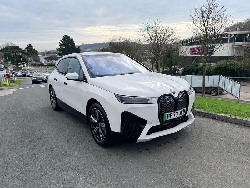 Used BMW iX M Sport 236 kW (322 HP) 2023 White SUV