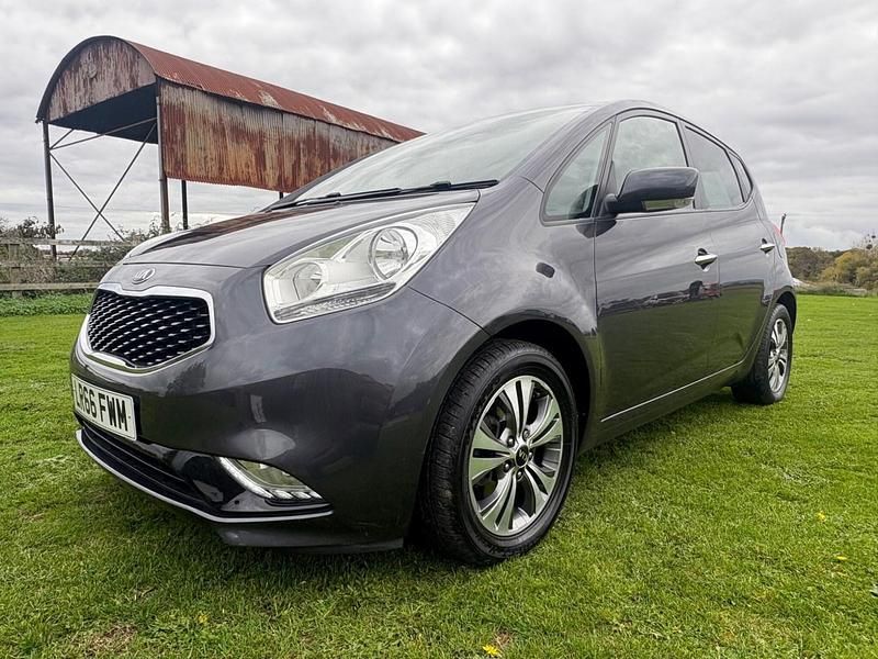 Silver Used 2016 Kia Venga 2 Hatchback | £10,995 (A bit pricey) - Image 1/3