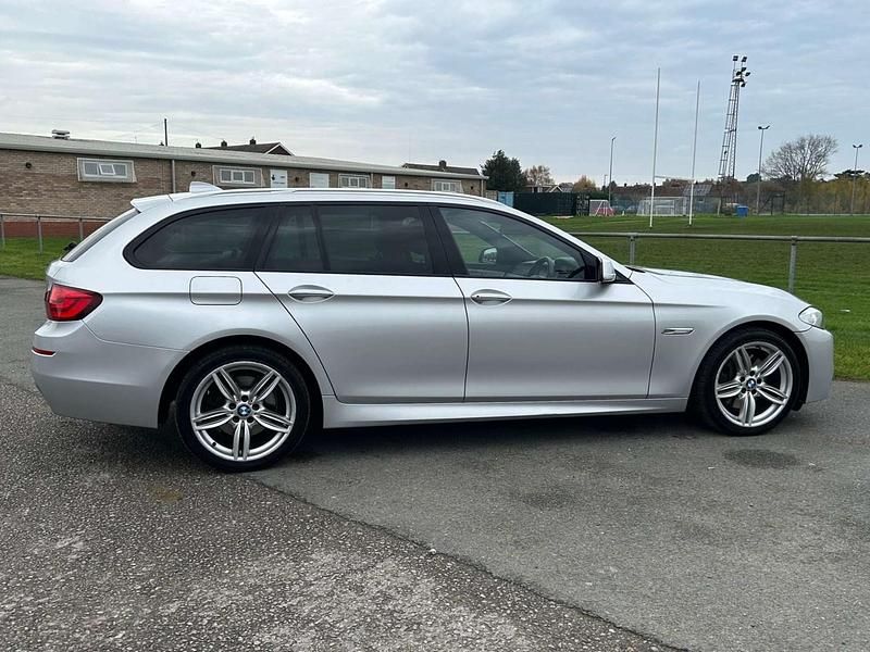 Used BMW 525 M Sport 215 HP (158 kW) 2012 Silver Estate