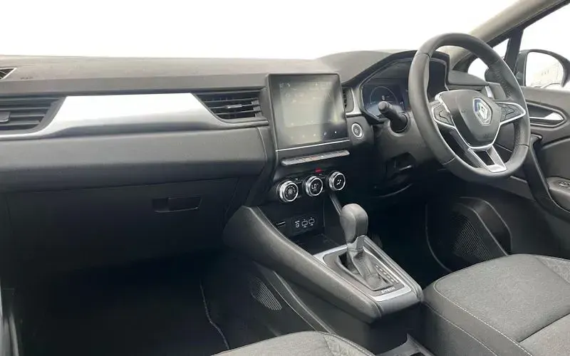 Used Renault Captur Evolution 143 HP (105 kW) 2024 SUV
