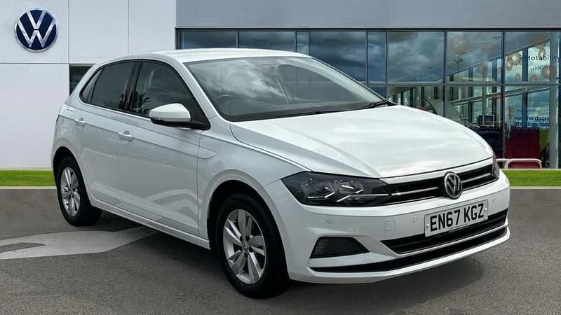 Pure white Used 2018 VW Polo SE Hatchback | £10,879 (Fair price) - Image 1/4