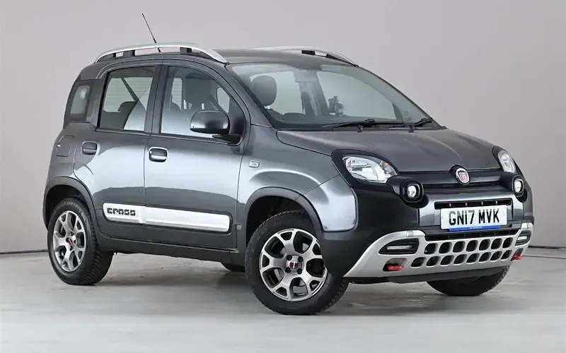 Begagnad Fiat Panda Cross Cross 90 HK (66 kW) 2020 Halvkombi