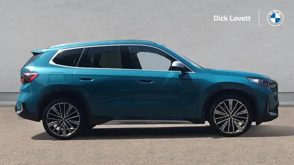 Used BMW X1 xLine 208 HP (152 kW) 2023 Blue SUV