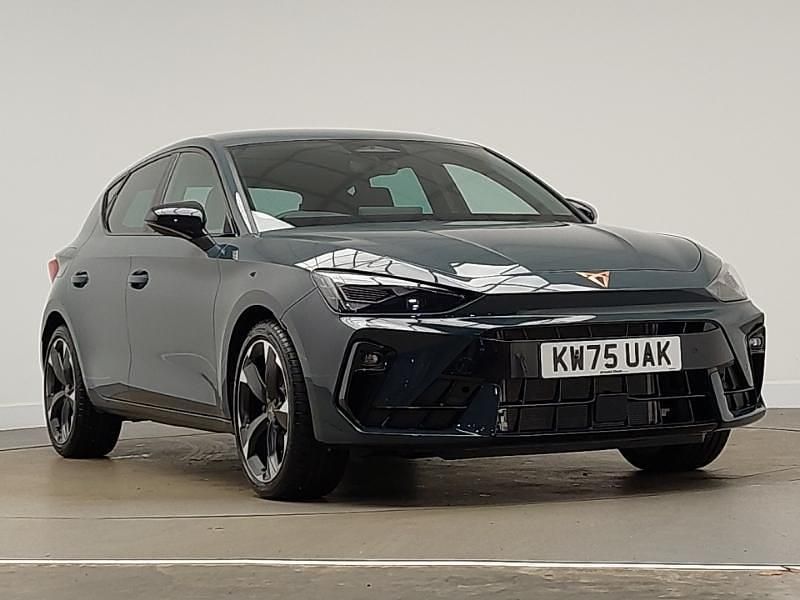Blue New 2025 Cupra Leon Hatchback | £25,498 (Good price) - Image 1/4