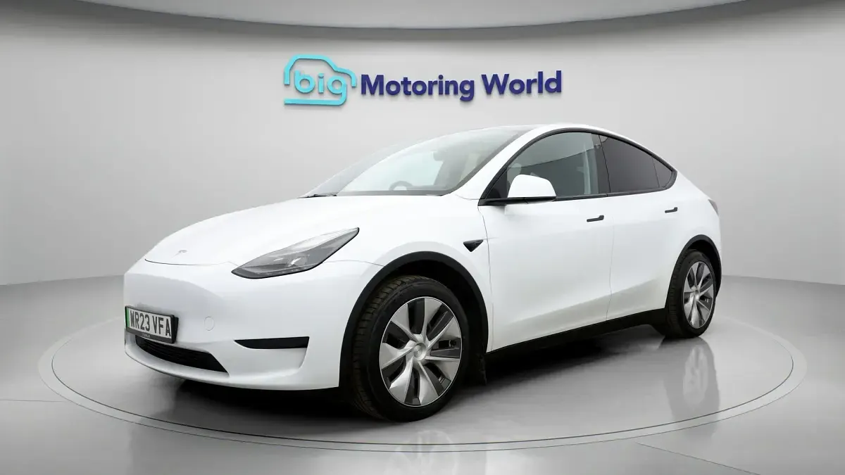 Używany Tesla Model Y RWD 250 kW (340 KM) 2023 SUV