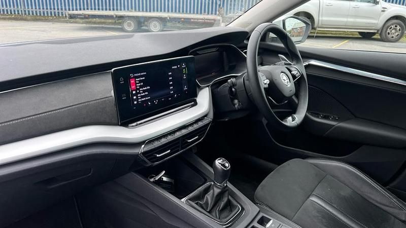 Used Skoda Octavia SE L 150 HP (110 kW) 2024 Metallic  moon white