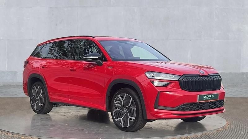 Velvet red metallic New 2025 Skoda Kodiaq SportLine SUV | £41,550 - Image 1/4