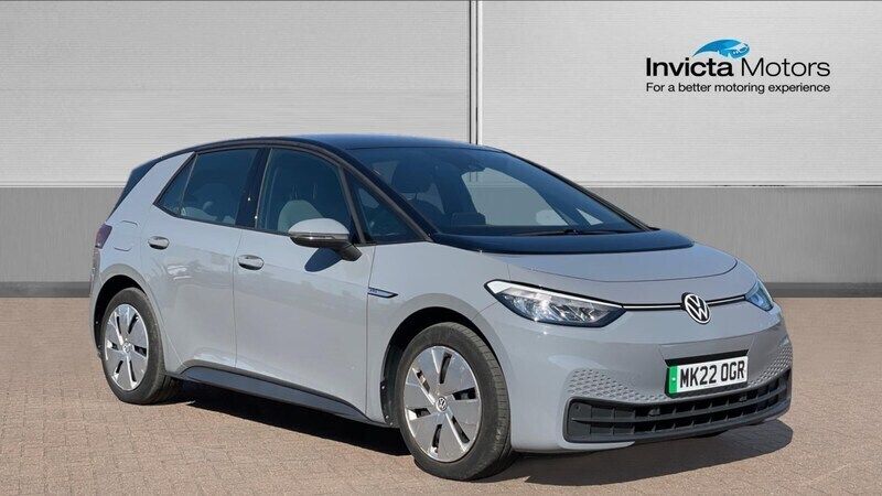 Grey Used 2022 VW ID.3 Pro Performance Hatchback | £14,000 (Good price) - Image 1/4