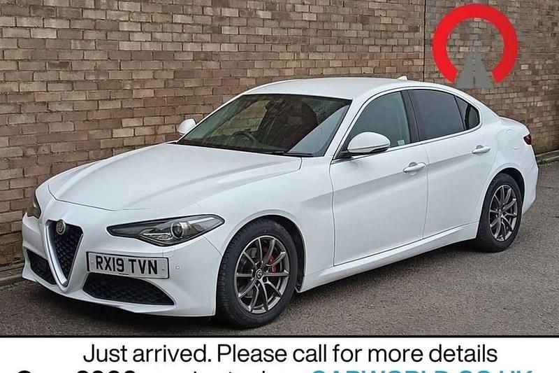 Used Alfa Romeo Giulia 150 HP (110 kW) 2019 Sedan