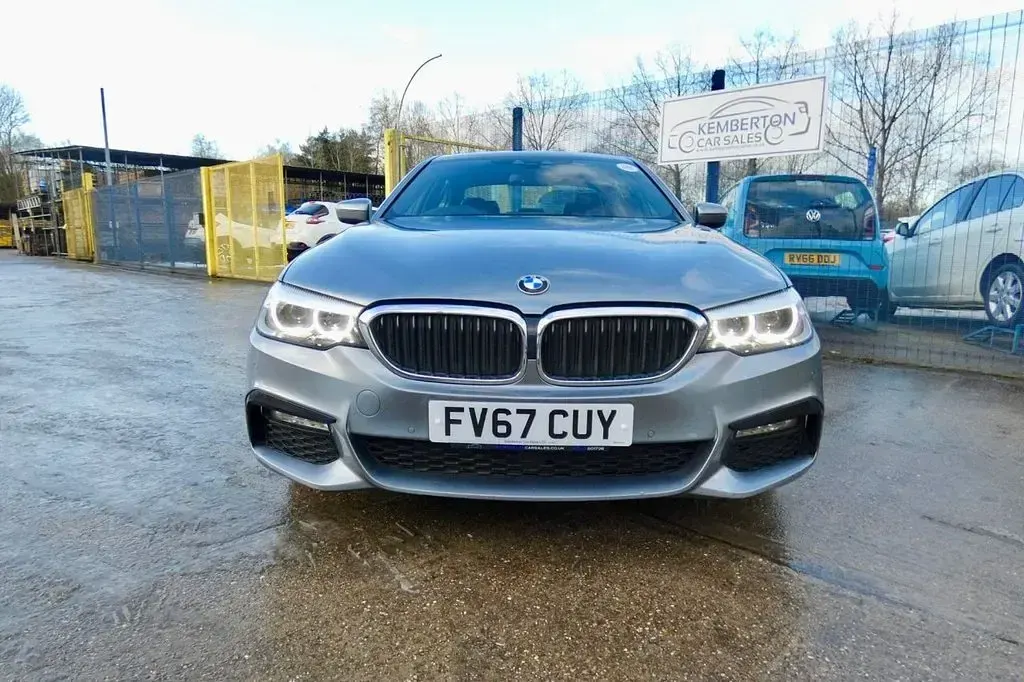 Used BMW 520 M Sport 190 HP (139 kW) 2017 Blue Sedan