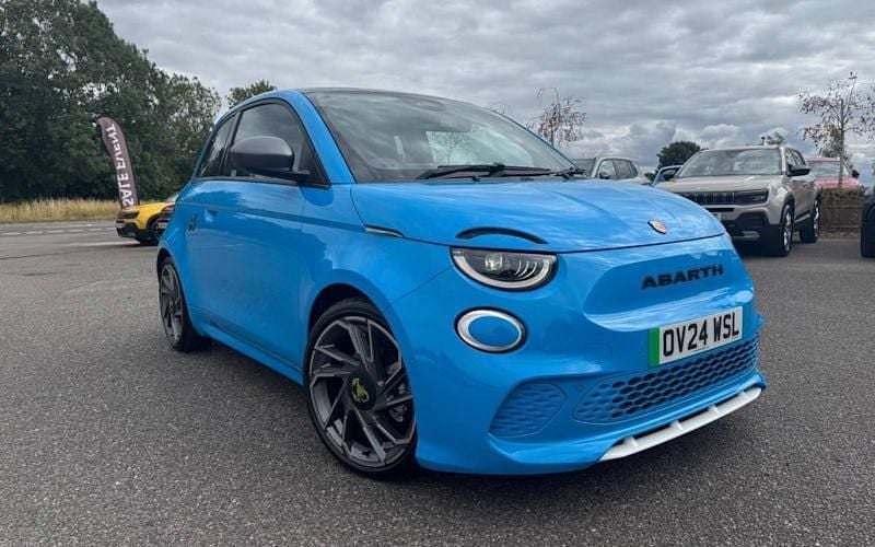 Used 2023 Abarth 500e Scorpionissima Hatchback | £25,595 (Good price) - Image 1/4