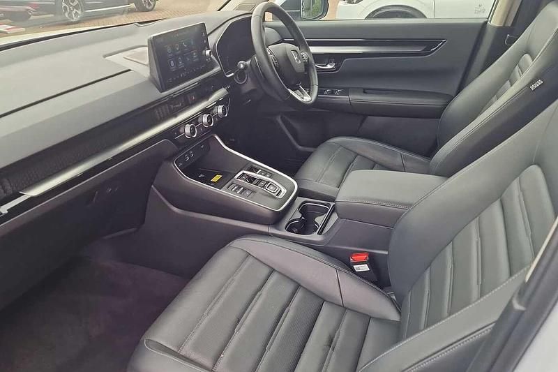 Used Honda CR-V Advance 184 HP (135 kW) 2025 White SUV