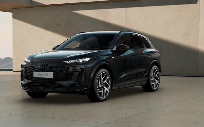 New Audi e-tron Black Edition 225 kW (306 HP) 2026 SUV