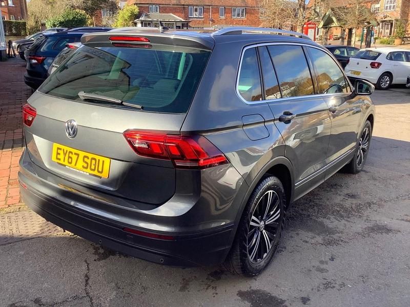 Używany VW Tiguan SE 150 KM (110 kW) 2017 Szary SUV