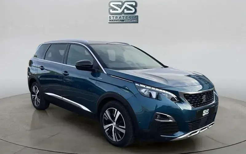 Used Peugeot 5008 GT-line 131 HP (96 kW) 2019 Green SUV