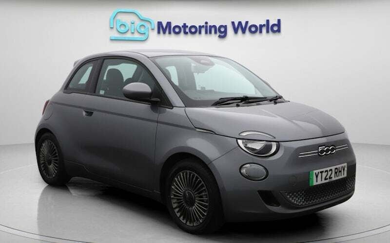 Used 2022 Fiat 500e Icon Hatchback | £11,300 (Good price) - Image 1/4