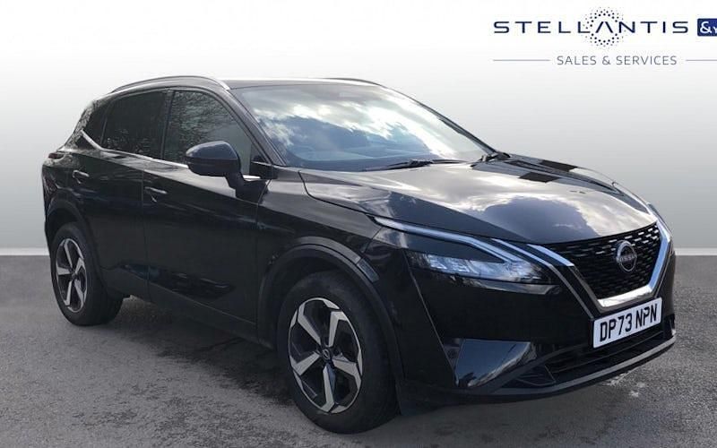 Used Nissan Qashqai N-Connecta 140 HP (102 kW) 2023 Black SUV