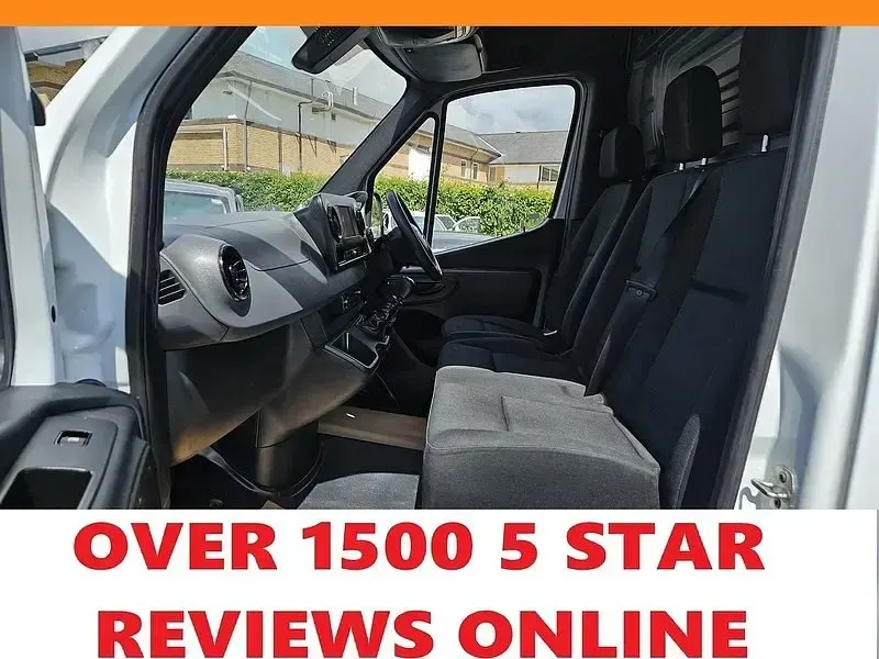 Begagnad Mercedes Sprinter Progressive 150 HK (110 kW) 2021 Vit Van