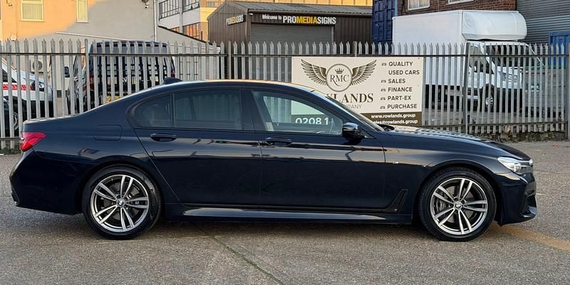 Used BMW 730 M Sport 265 HP (194 kW) 2019 Black Sedan