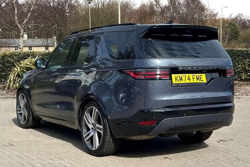 Used Land Rover Discovery 5 HSE Dynamic 344 HP (253 kW) 2024 Blue SUV