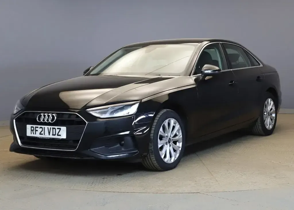 Used Audi A4 Comfort 150 HP (110 kW) 2021 Black Sedan
