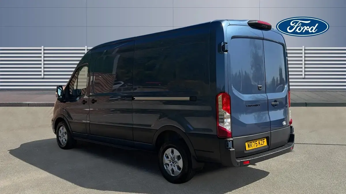 Second-hand Ford Transit Limited 165 CP (121 kW) 2025 Van