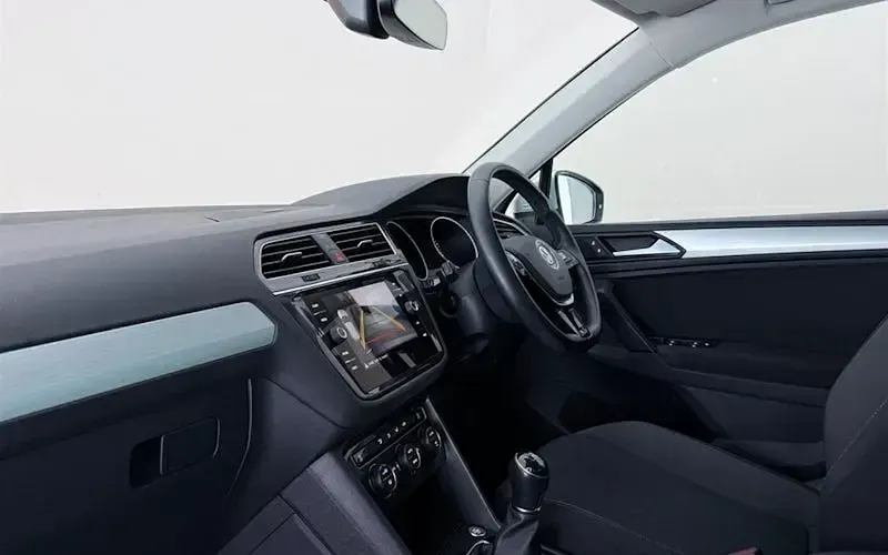 Used VW Tiguan Match 150 HP (110 kW) 2019 Silver SUV