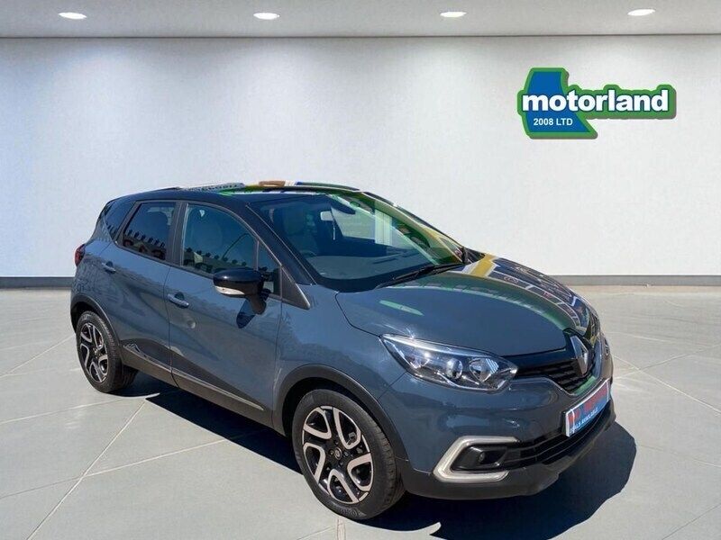 Blue Used 2019 Renault Captur Iconic SUV | £9,999 (Fair price) - Image 1/4