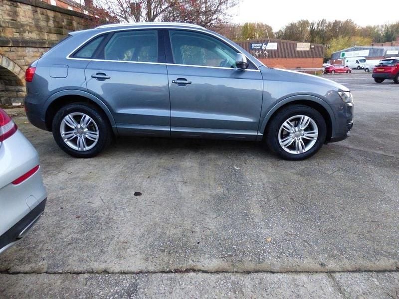 Used Audi Q3 Comfort 177 HP (130 kW) 2014 Grey SUV