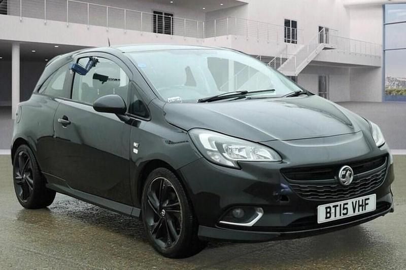 Used Vauxhall Corsa Edition 70 HP (51 kW) 2015 Black Hatchback