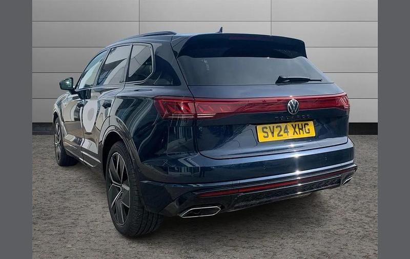 Used VW Touareg Black Edition 286 HP (210 kW) 2024 Blue SUV