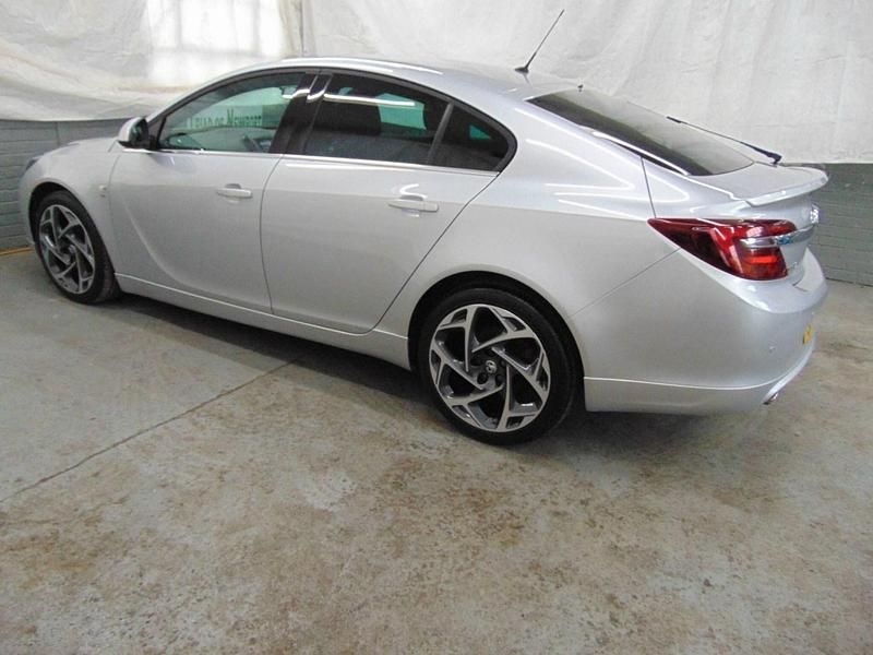Used Vauxhall Insignia SRi 2017 Silver Hatchback