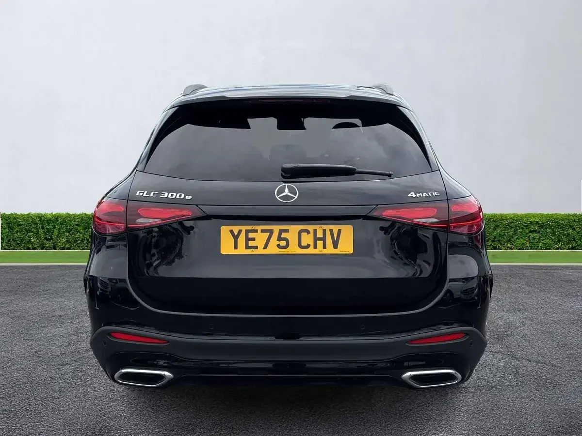 New Mercedes GLC300e Urban 2025 Black Estate