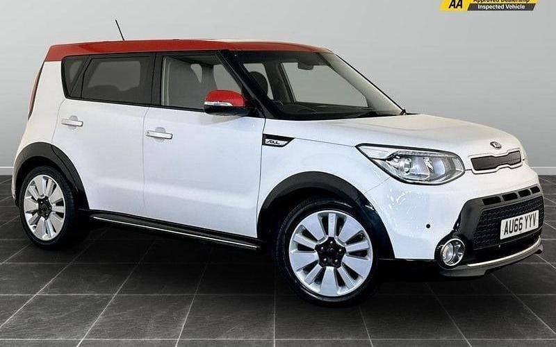 White Used 2016 Kia Soul SUV | £5,595 (Good price) - Image 1/2