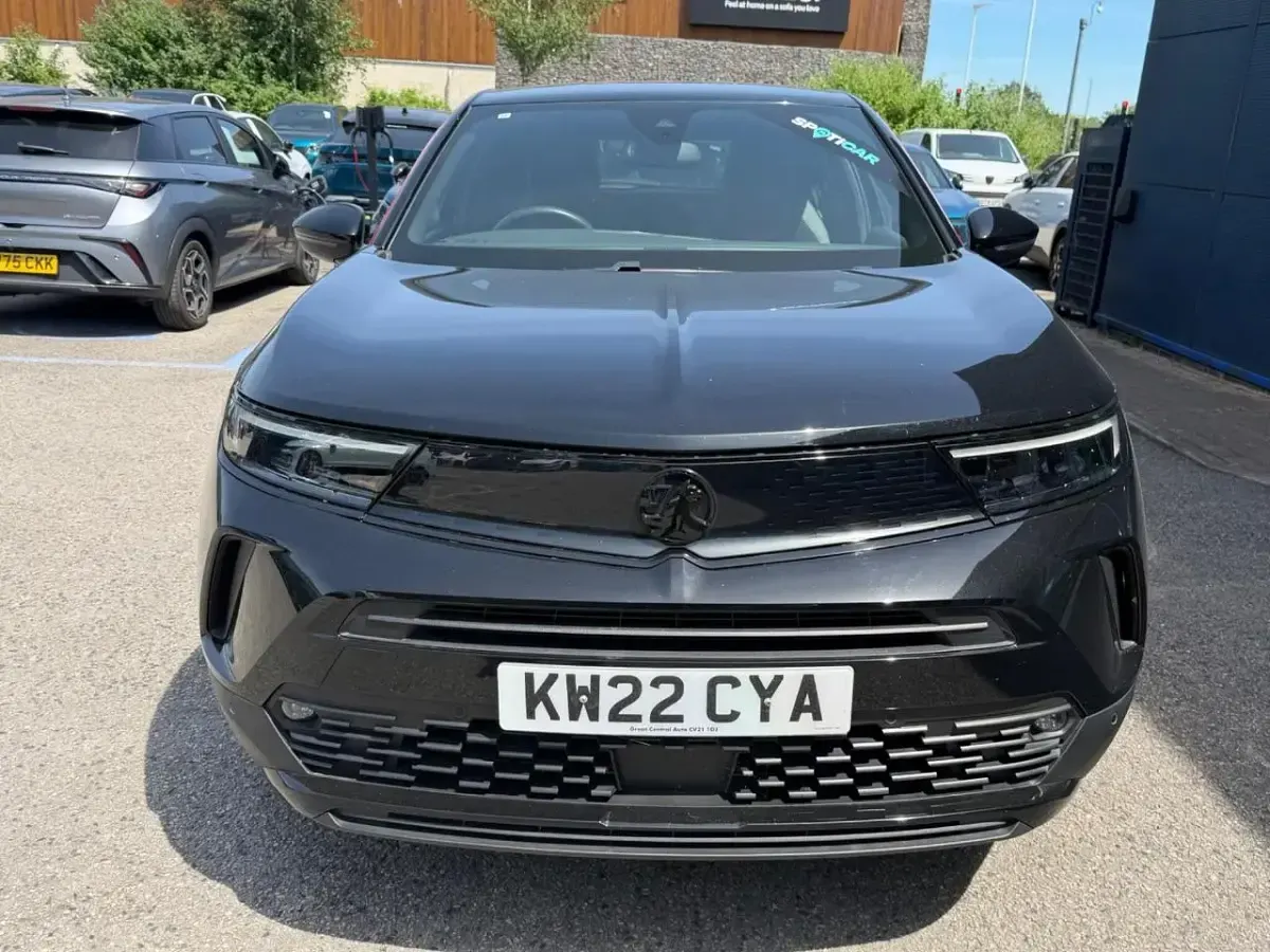 Used Vauxhall Mokka SRi 128 HP (94 kW) 2022 Black SUV