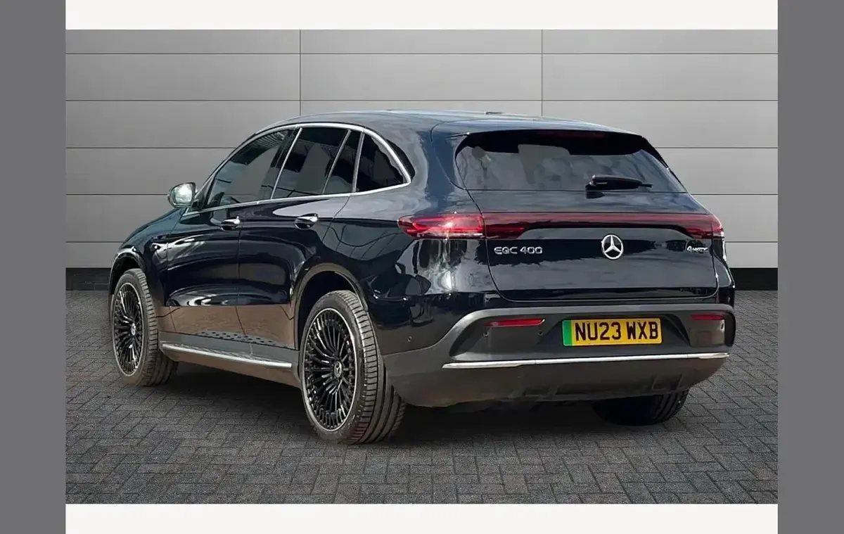 Used Mercedes EQC400 AMG Line Premium Plus 300 kW (408 HP) 2023 Black SUV